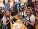 BadSCHUSSENRIED-Dirndl-Weltrekord-141004-04-10-2014-Bodenseecommunity-seechat_de-DSCF4745.JPG