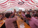BadSCHUSSENRIED-Dirndl-Weltrekord-141004-04-10-2014-Bodenseecommunity-seechat_de-DSCF4779.JPG