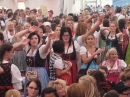 BadSCHUSSENRIED-Dirndl-Weltrekord-141004-04-10-2014-Bodenseecommunity-seechat_de-DSCF4826.JPG