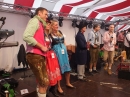 BadSCHUSSENRIED-Dirndl-Weltrekord-141004-04-10-2014-Bodenseecommunity-seechat_de-DSCF4913.JPG