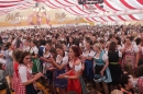 X3-BadSCHUSSENRIED-Dirndl-Weltrekord-141004-04-10-2014-Bodenseecommunity-seechat_de-DSCF4911.JPG