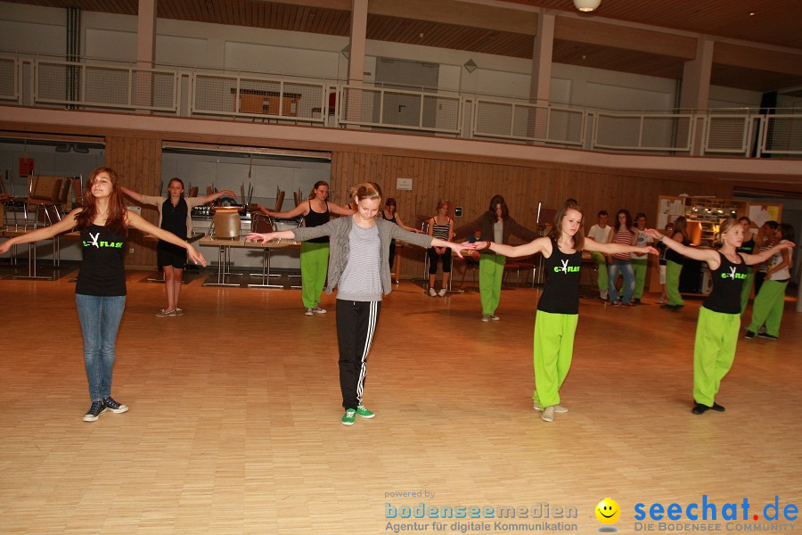 seechat.de beim Seehafenfliegen: Training zur Show &amp;amp;amp;amp;quot;Schwanensee&amp;amp;amp;amp;quot; der Tanzsp
