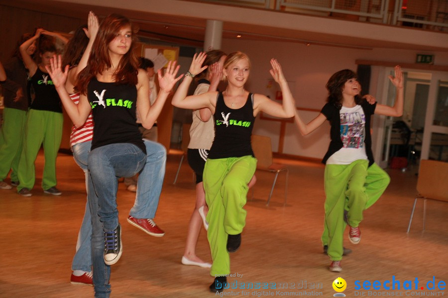 seechat.de beim Seehafenfliegen: Training zur Show &amp;amp;amp;quot;Schwanensee&amp;amp;amp;quot; der Tanzsp