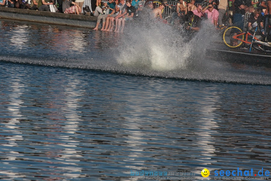 LAKEJUMP: Messe EUROBIKE 2011: Friedrichshafen am Bodensee, 01.09.2011