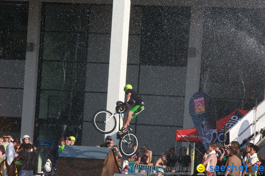 LAKEJUMP: Messe EUROBIKE 2011: Friedrichshafen am Bodensee, 01.09.2011