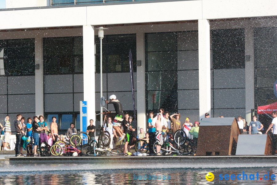 LAKEJUMP: Messe EUROBIKE 2011: Friedrichshafen am Bodensee, 01.09.2011