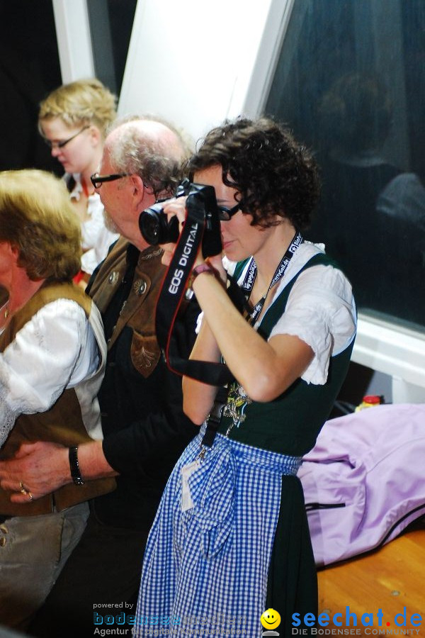 Wiesn-boot-XXL-Ueberlingen-100911-Bodensee-Community-SEECHAT_DE-_07.JPG