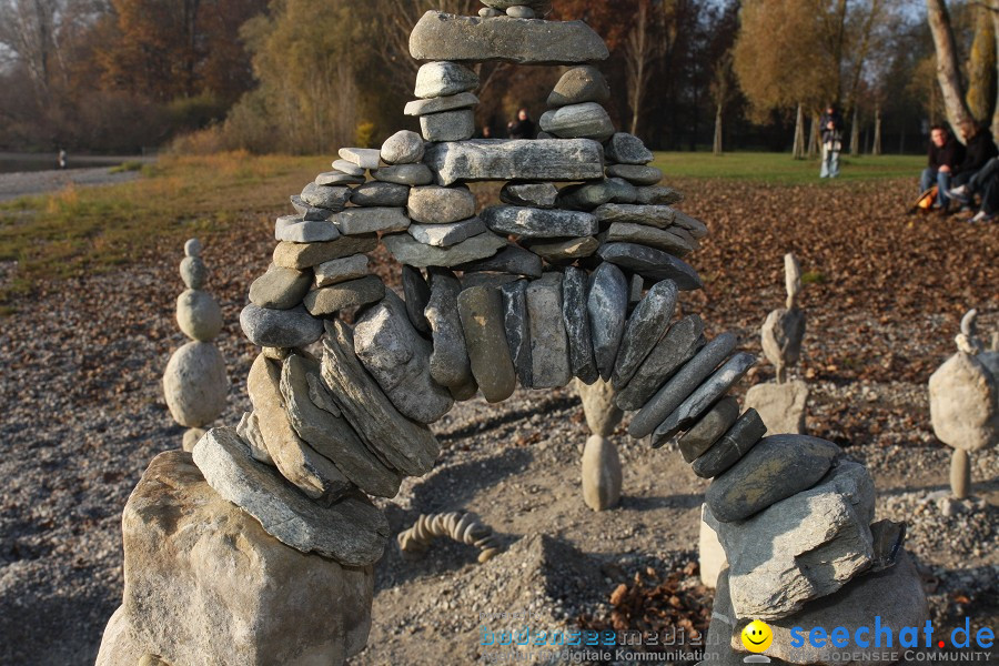 Stein-Balance by Volker Paul: Radolfzell am Bodensee, 12.11.2011