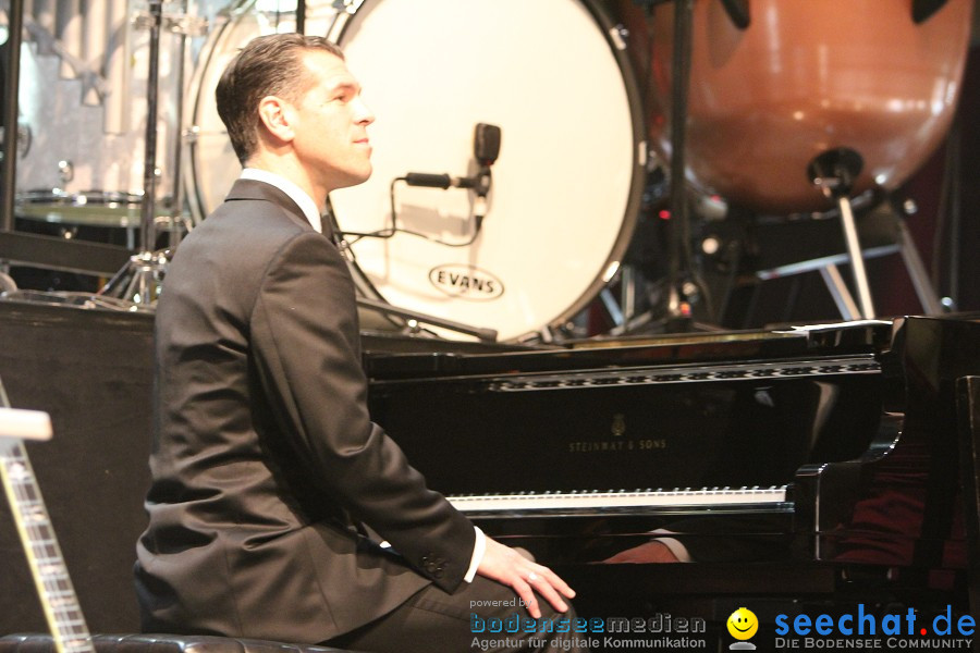 ratiopharm-arena-Eroeffnung-DJ-BOBO-MAX-RAABE-The-Baseballs-Neu-Ulm-091211-SEECHAT_DE-_500.JPG