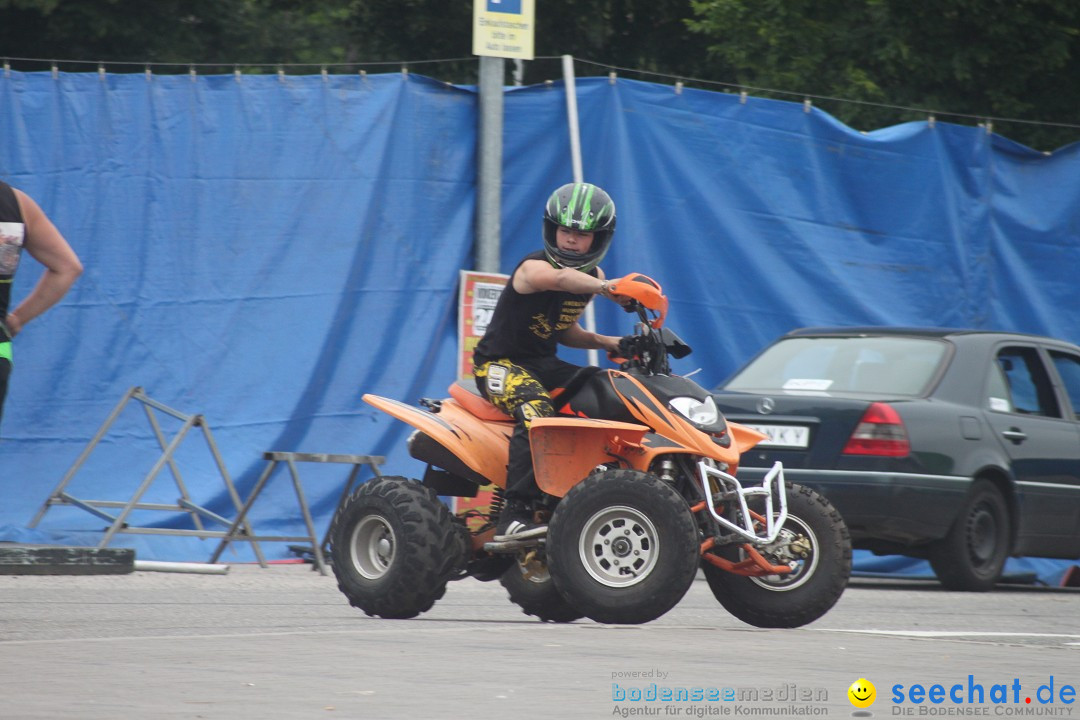 XXXXL-Monster-Truck-Show: Volkertshausen am Bodensee, 24.06.2012