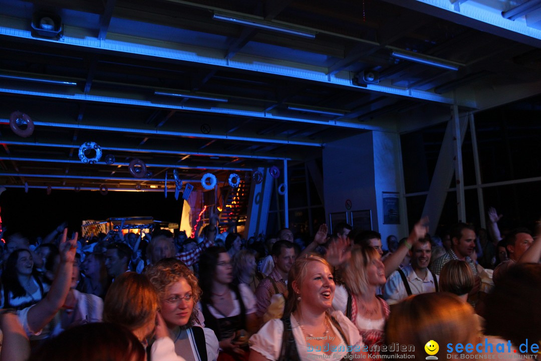 Partyschiff: Lederhosen und Dirndl: Friedrichshafen am Bodensee, 04.08.2012