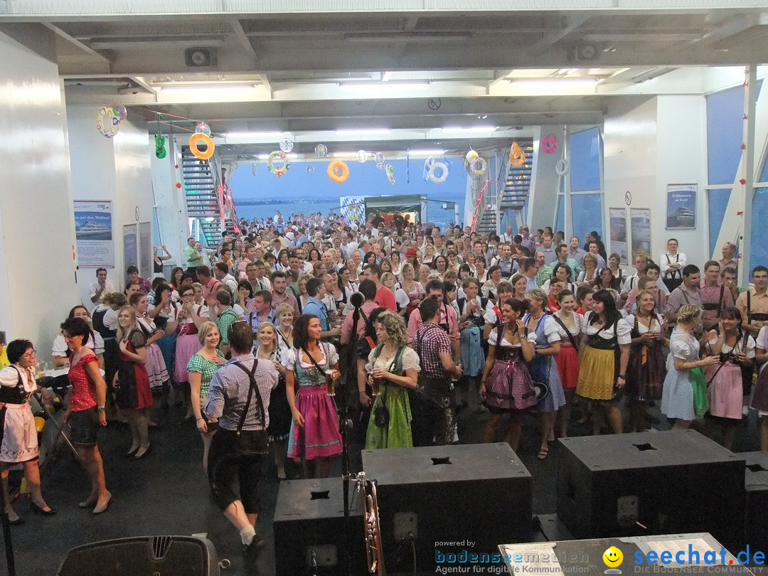 Partyschiff: Lederhosen und Dirndl: Friedrichshafen am Bodensee, 04.08.2012