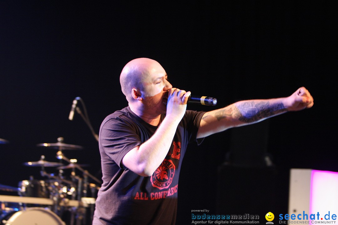 Catch a Fire mit KOOL SAVAS, CURSE, RAF, Olli Banjo, Laas Unltd im Roxy: Ul