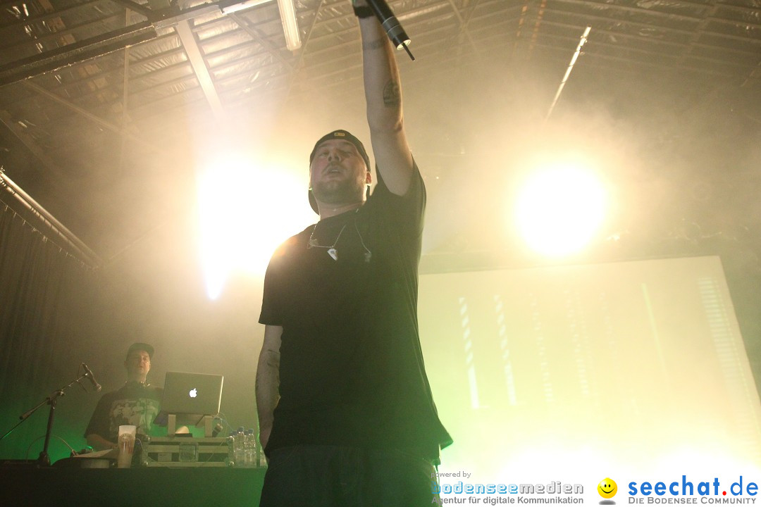 Catch a Fire mit KOOL SAVAS, CURSE, RAF, Olli Banjo, Laas Unltd im Roxy: Ul