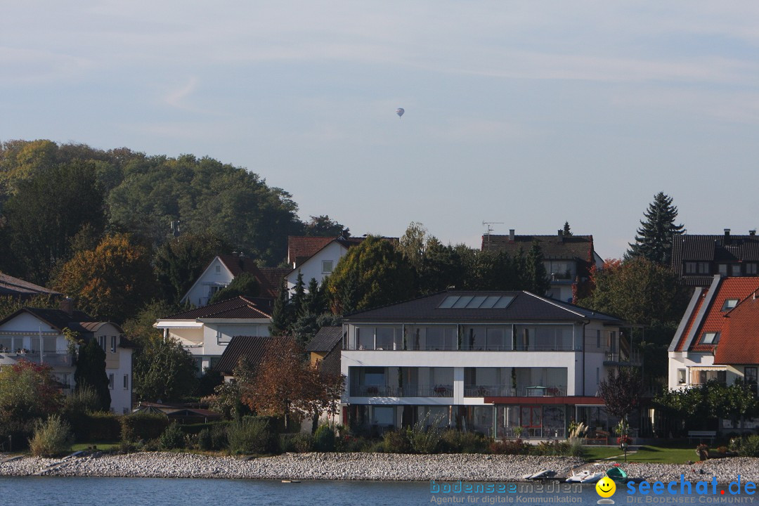 Zwei Zeppelin NT im Formations-Flug: Friedrichshafen am Bodensee, 19.10.201