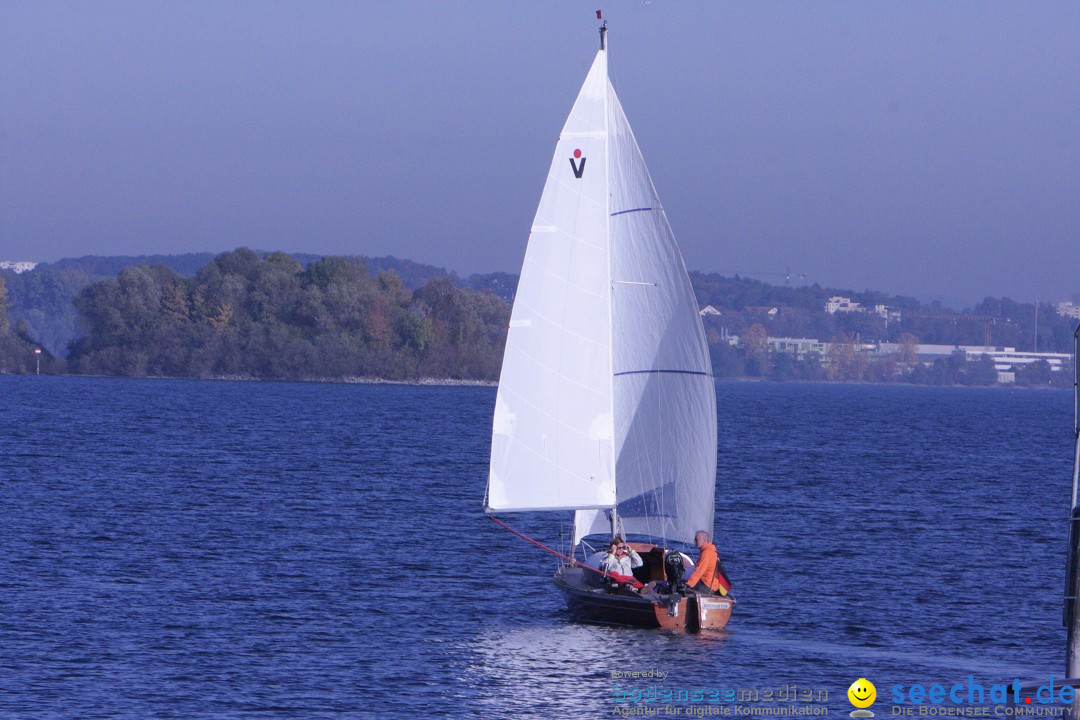 Zwei Zeppelin NT im Formations-Flug: Friedrichshafen am Bodensee, 19.10.201