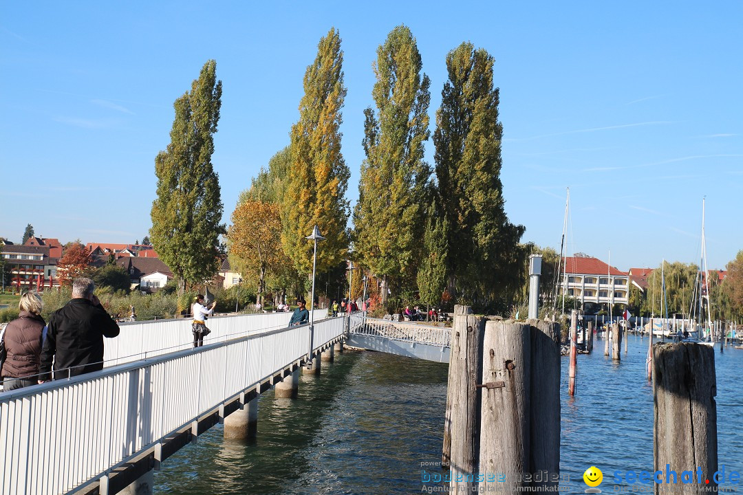 Zwei Zeppelin NT im Formations-Flug: Friedrichshafen am Bodensee, 19.10.201