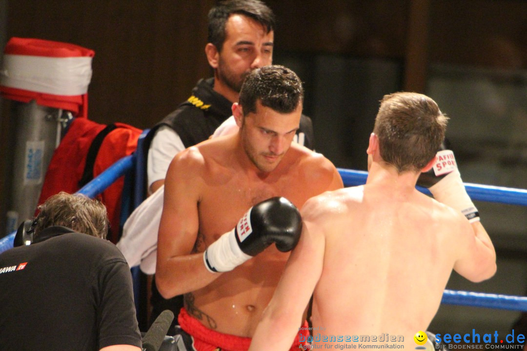 Rola El-Halabi vs. Victoria Cisneros: WM Boxkampf: Ulm, 10.05.2014