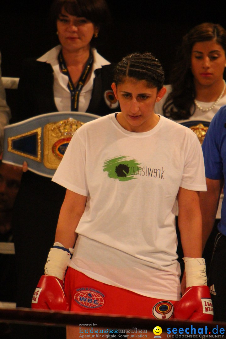Rola El-Halabi vs. Victoria Cisneros: WM Boxkampf: Ulm, 10.05.2014
