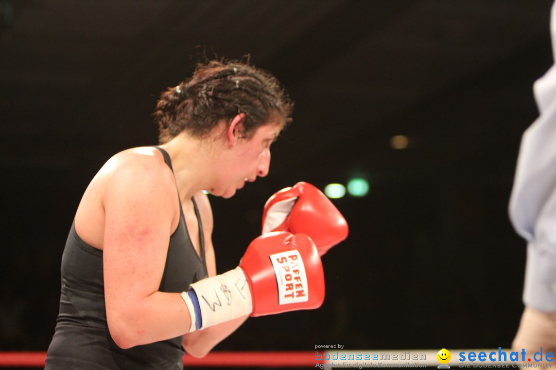 Rola El-Halabi vs. Victoria Cisneros: WM Boxkampf: Ulm, 10.05.2014