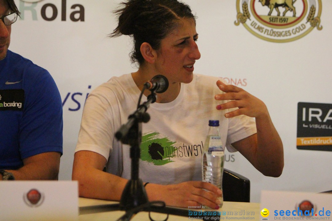 Rola El-Halabi vs. Victoria Cisneros: WM Boxkampf: Ulm, 10.05.2014