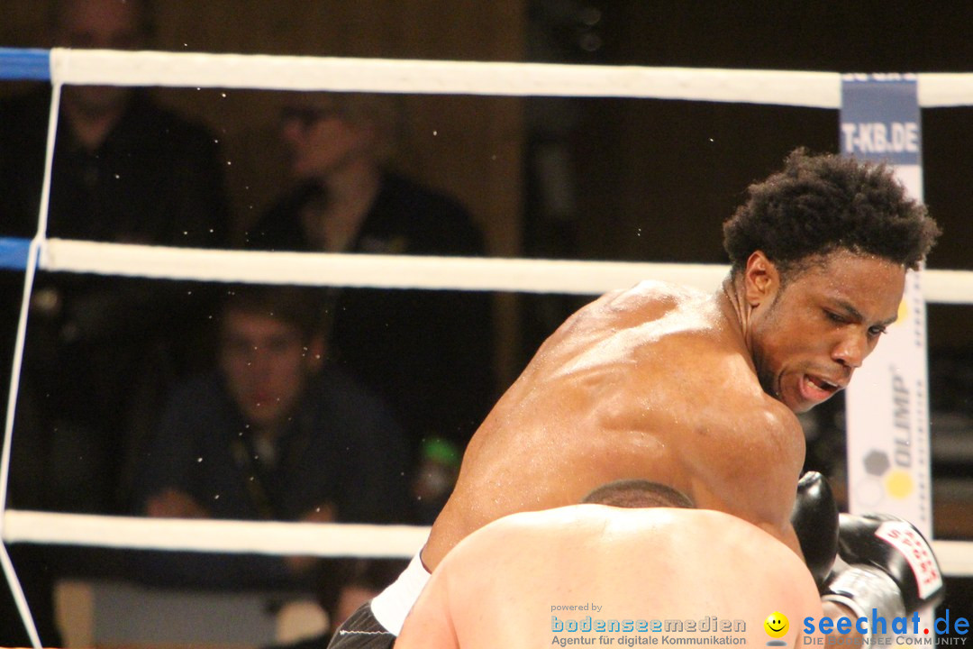 Rola El-Halabi vs. Victoria Cisneros: WM Boxkampf: Ulm, 10.05.2014