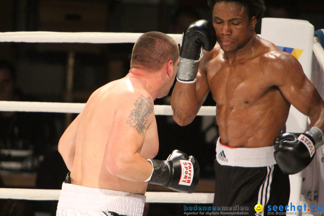 Rola El-Halabi vs. Victoria Cisneros: WM Boxkampf: Ulm, 10.05.2014