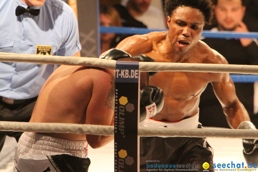 Rola El-Halabi vs. Victoria Cisneros: WM Boxkampf: Ulm, 10.05.2014