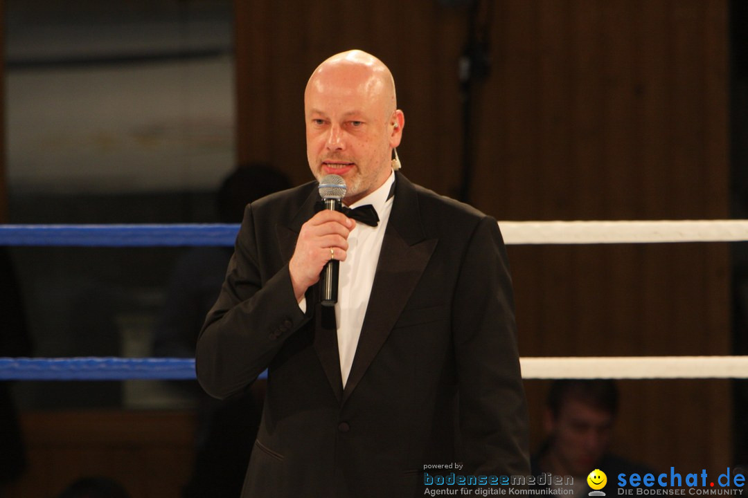Rola El-Halabi vs. Victoria Cisneros: WM Boxkampf: Ulm, 10.05.2014