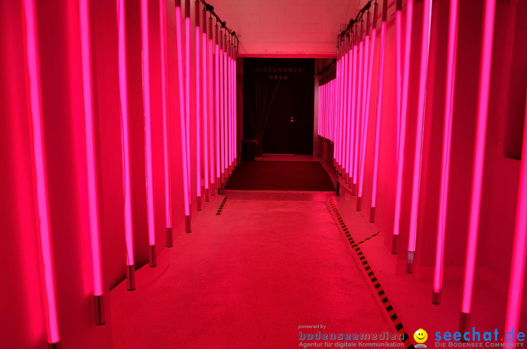 PREMIUM EXHIBITIONS: Mode, Models und Megaparty: Berlin, 10.07.2014