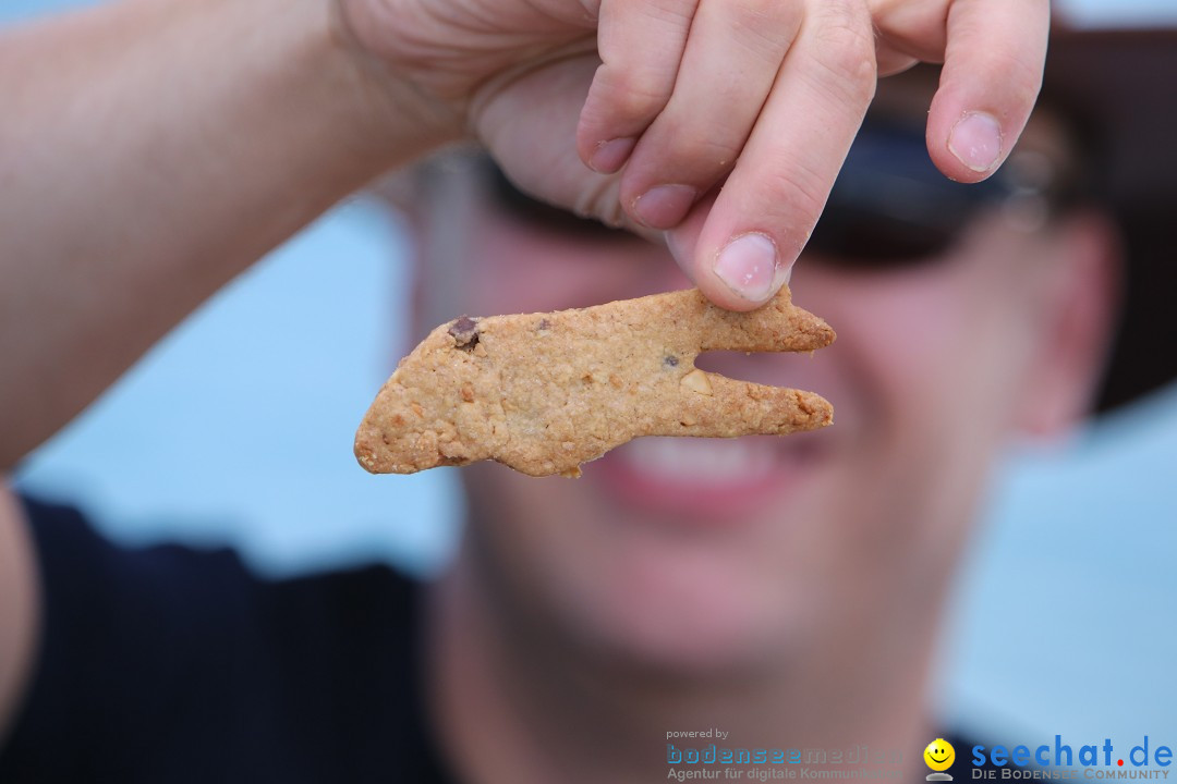 Wigald Boning durchquert den Bodensee: Friedrichshafen, 16.07.2014
