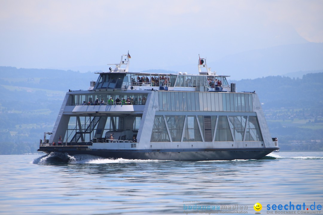 Wigald Boning durchquert den Bodensee: Friedrichshafen, 16.07.2014