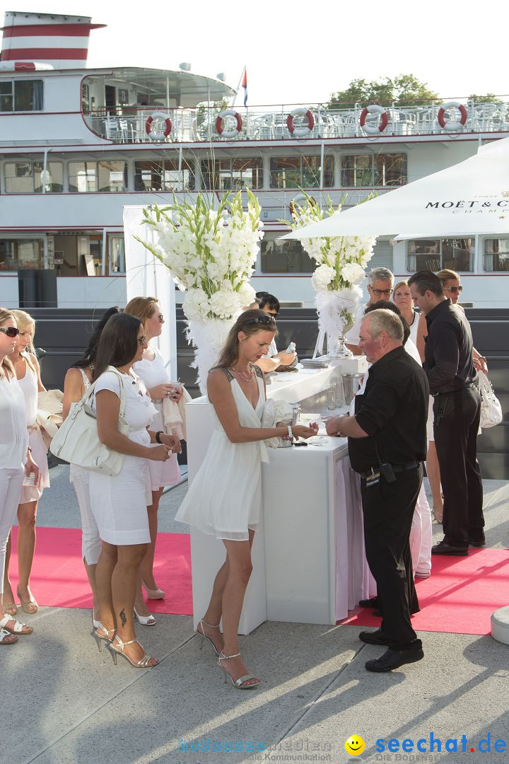 White-Night-Sonnenkoenigin-Bregenz-19-07-2014-Bodensee-Community-SEECHAT_deIMG_4070.jpg