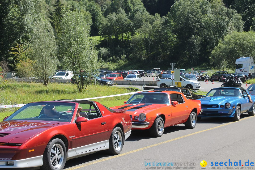 Burn Out Us-Car &amp;amp;amp;amp;amp; Bike Festival: Schweiz - Mollis, 17.08.2014