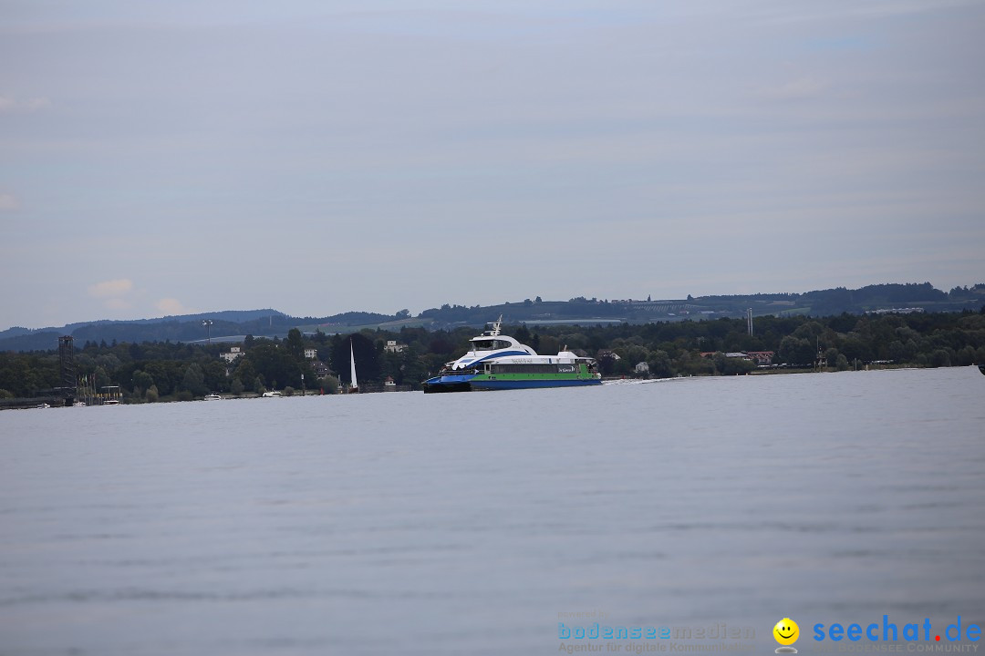 Bodenseequerung mit seechat.de Begleitboot: Jacque: Friedrichshafen, 25.08.