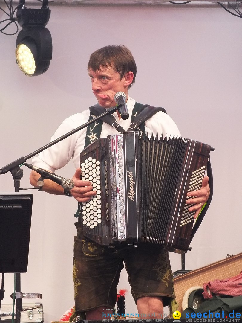 Dirndl-Weltrekord: Bad-Schussenried am Bodensee, 04.10.2014