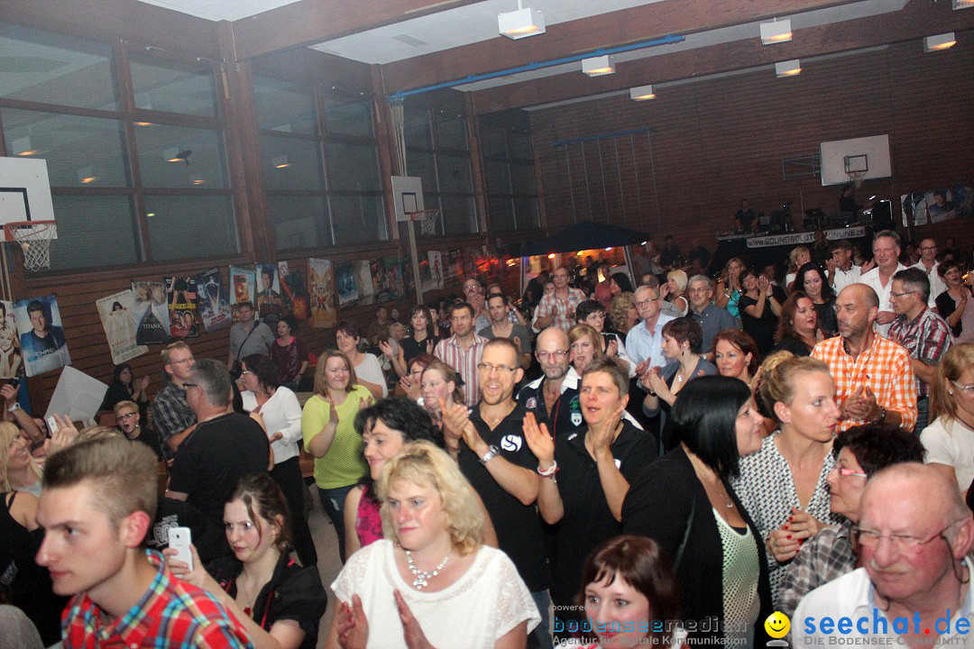 Schlagerfestival in der Burggrafenhalle: Burtenbach - Schweiz, 04.10.2014