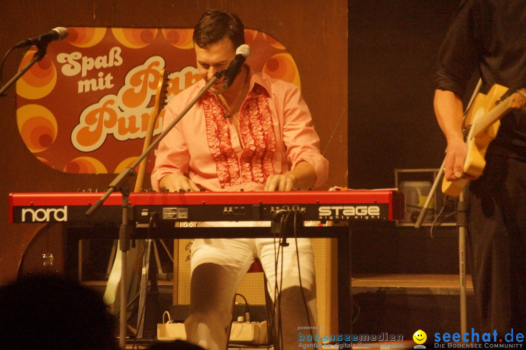Benefizkonzert: Glasperlenspiel und Papis Pumpels: Stockach, 23.12.2014