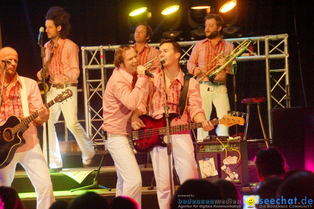 Benefizkonzert: Glasperlenspiel und Papis Pumpels: Stockach, 23.12.2014