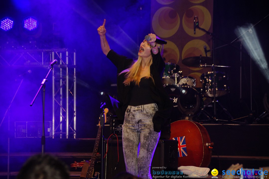 Benefizkonzert: Glasperlenspiel und Papis Pumpels: Stockach, 23.12.2014