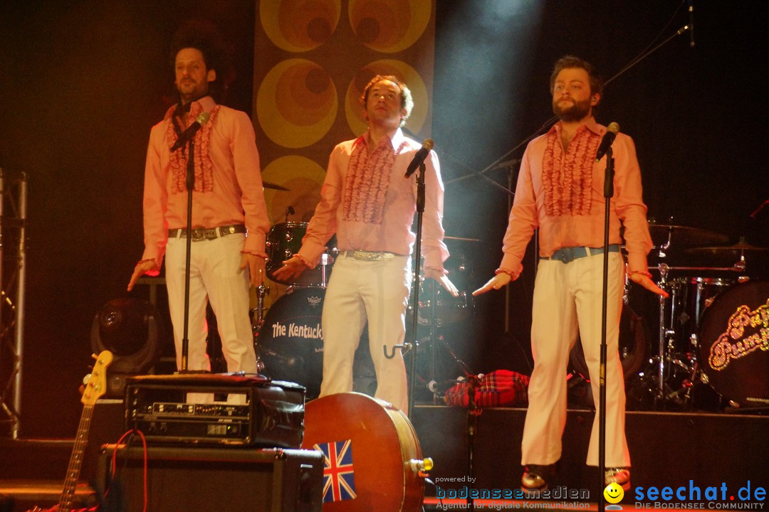 Benefizkonzert: Glasperlenspiel und Papis Pumpels: Stockach, 23.12.2014