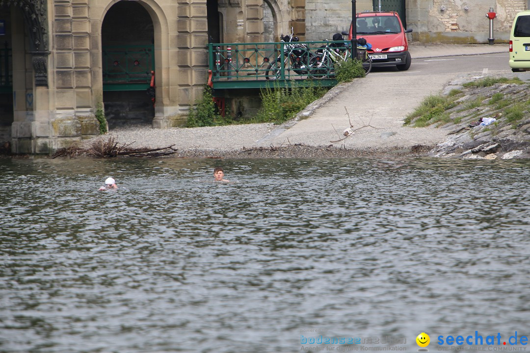 Svenja Holzinger durchquert den Bodensee: Friedrichshafen, 24.05.2015