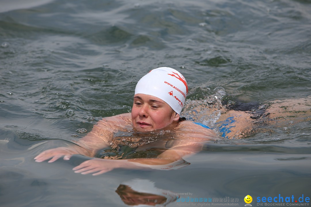 Svenja Holzinger durchquert den Bodensee: Friedrichshafen, 24.05.2015