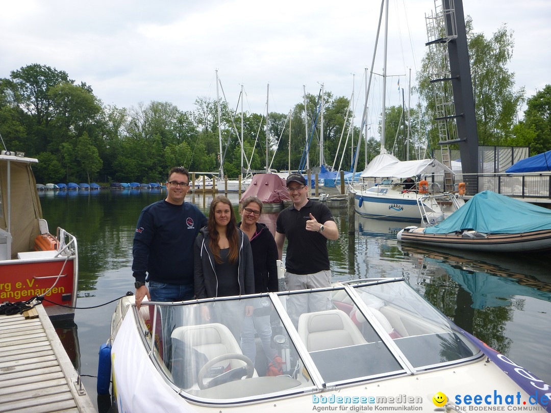 Svenja Holzinger durchquert den Bodensee: Friedrichshafen, 24.05.2015