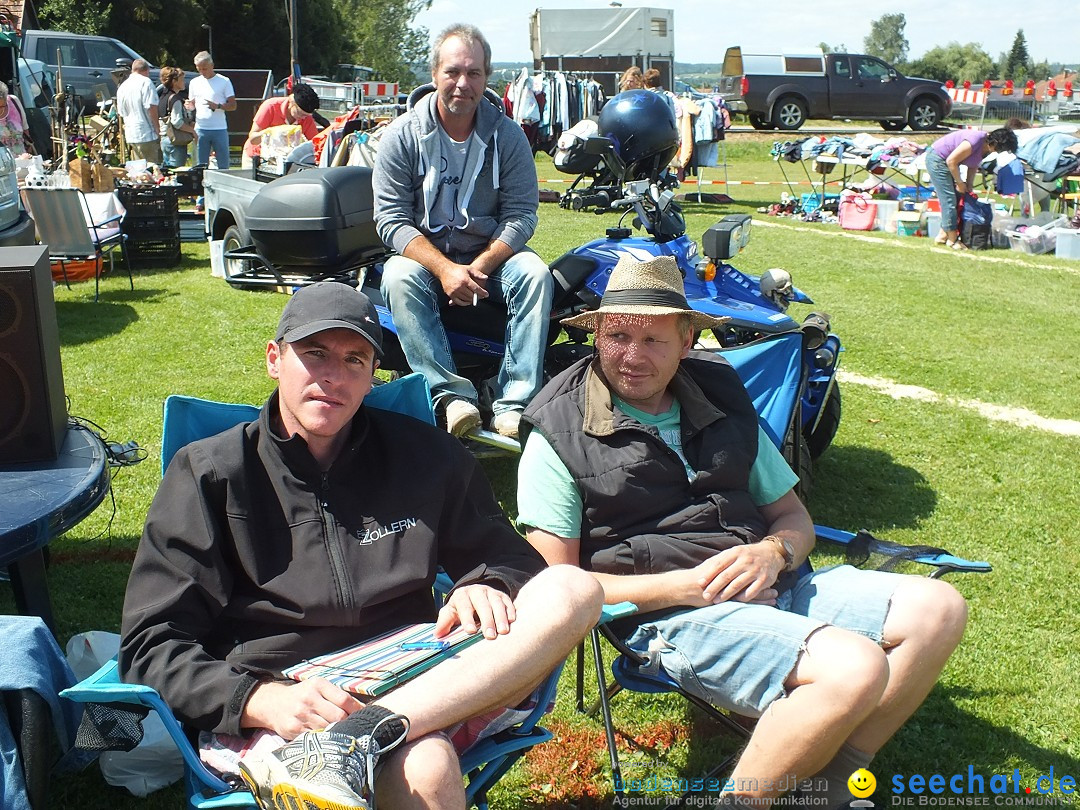 Flohmarkt und Fest: Oggelshausen in Oberschwaben, 24.07.2015
