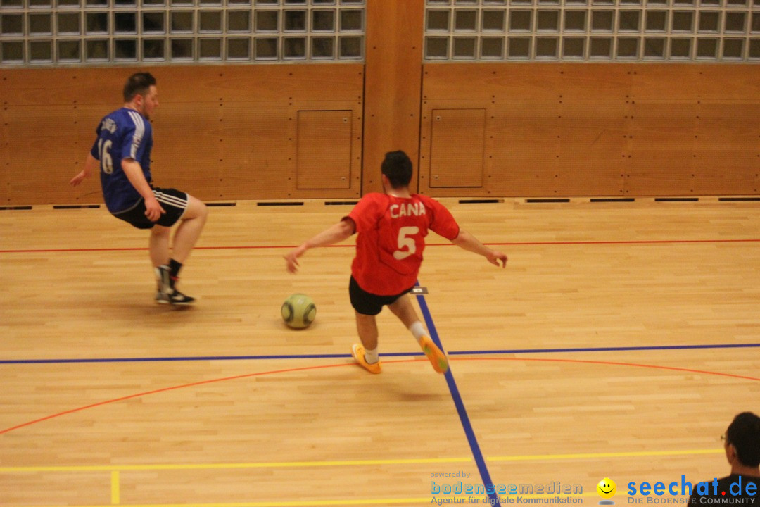 Fussball: St. Gallen,  Schweiz, 26.04.2016