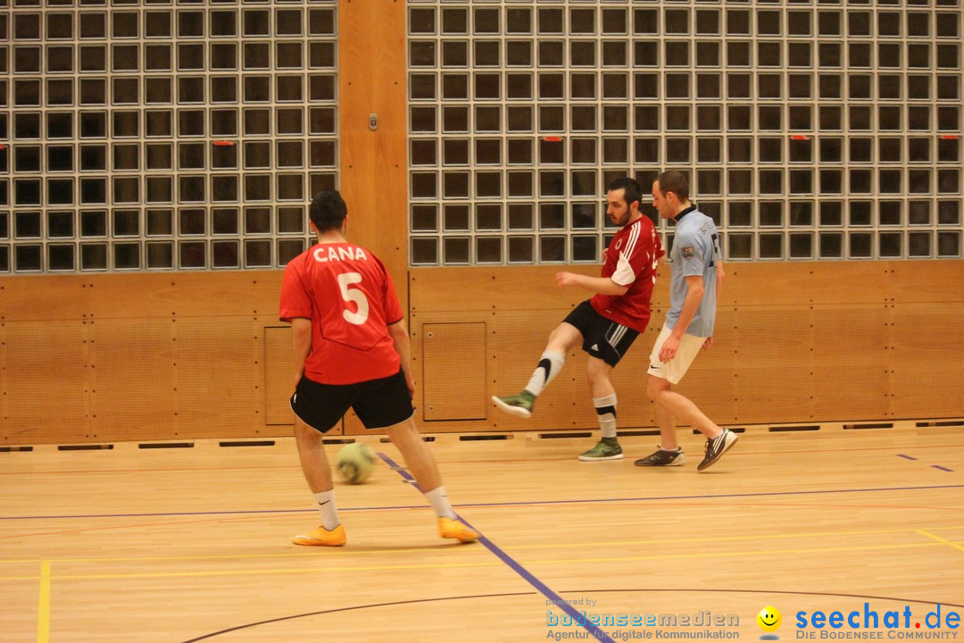 Fussball: St. Gallen,  Schweiz, 26.04.2016