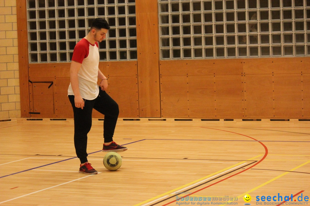 Fussball: St. Gallen,  Schweiz, 26.04.2016