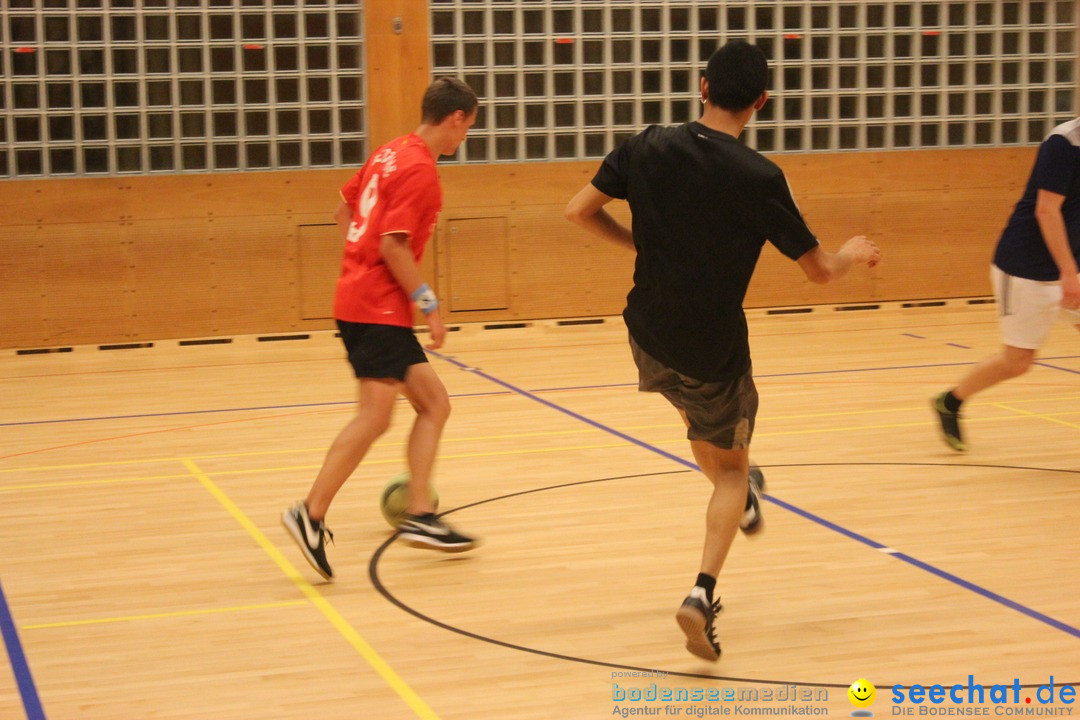 Fussball: St. Gallen,  Schweiz, 26.04.2016