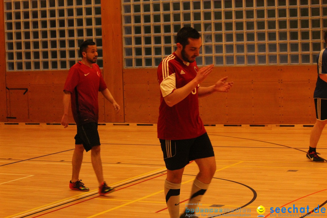 Fussball: St. Gallen,  Schweiz, 26.04.2016